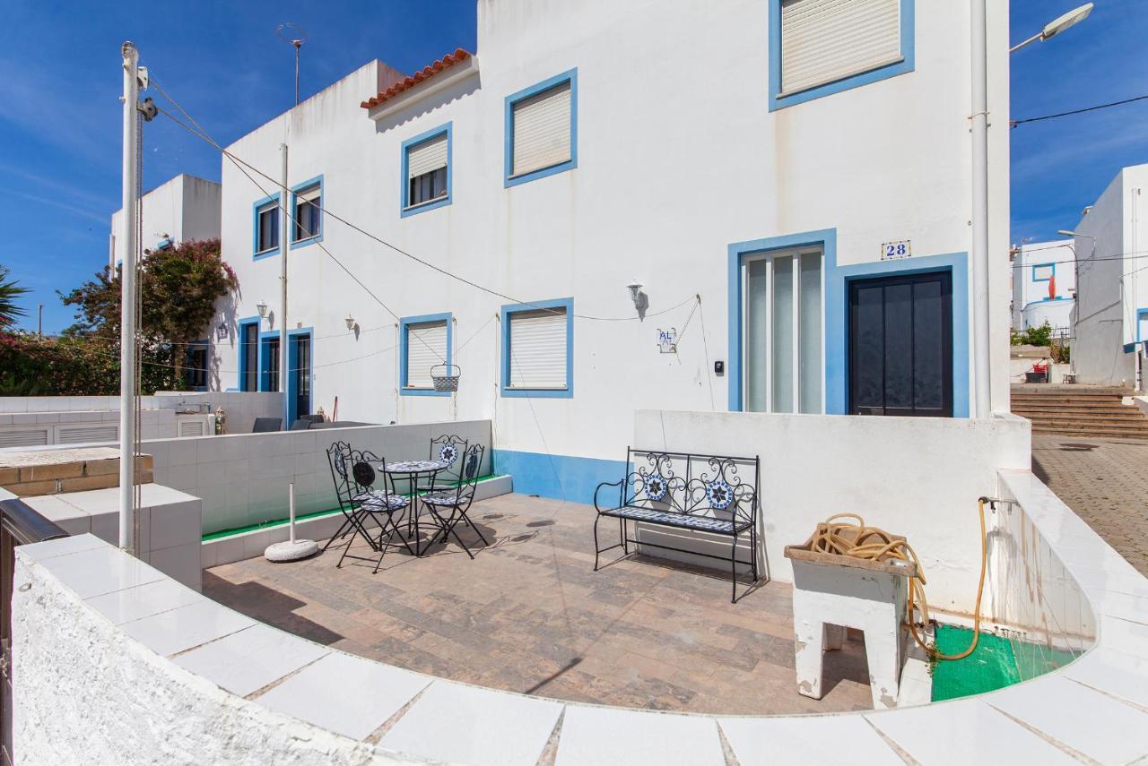 C17 - Suncliff Salema House Villa Exterior photo